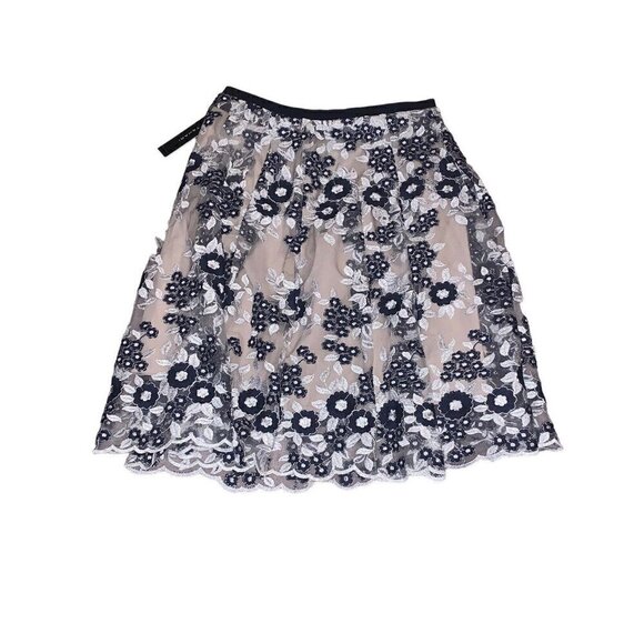 T TAHARI NICOLE Metallic Embroidered Pleated Skirt in Blueberry  Size 8‎ NWT - Picture 1 of 7